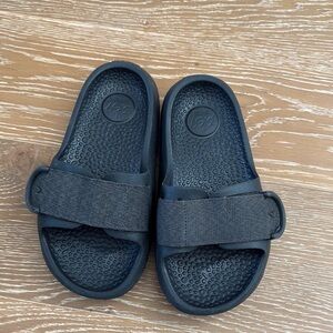 Allbirds Kids Slides Boys Size 3